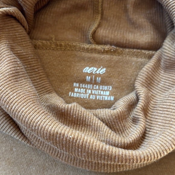 Aerie Size Medium Warm Tan cowl neck sweat with raw hem - Picture 2 of 6